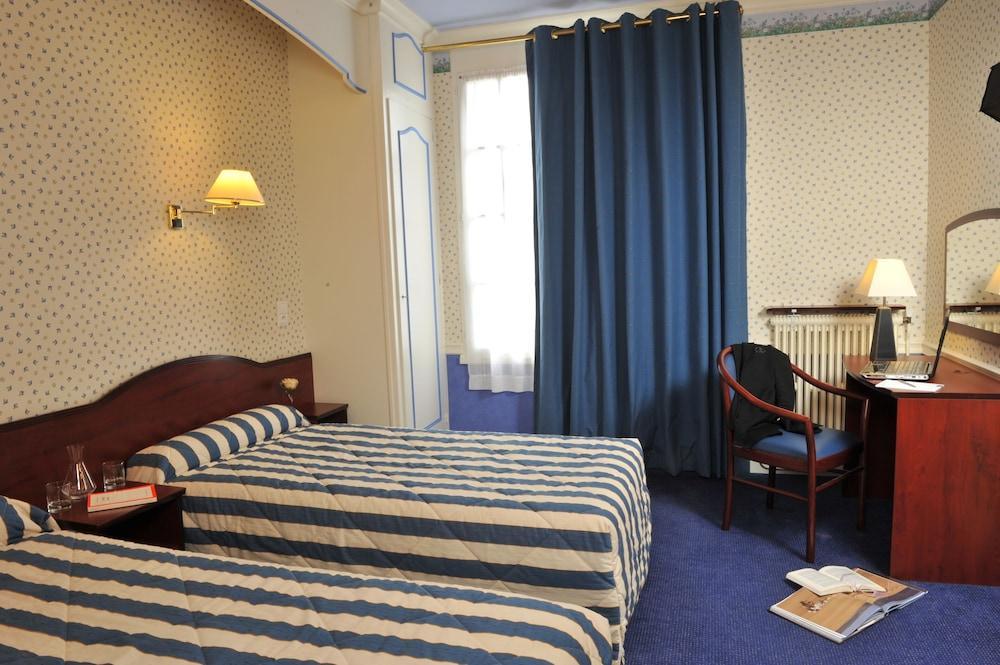 Hotel Saint-Julien อองเชร์ ภายนอก รูปภาพ
