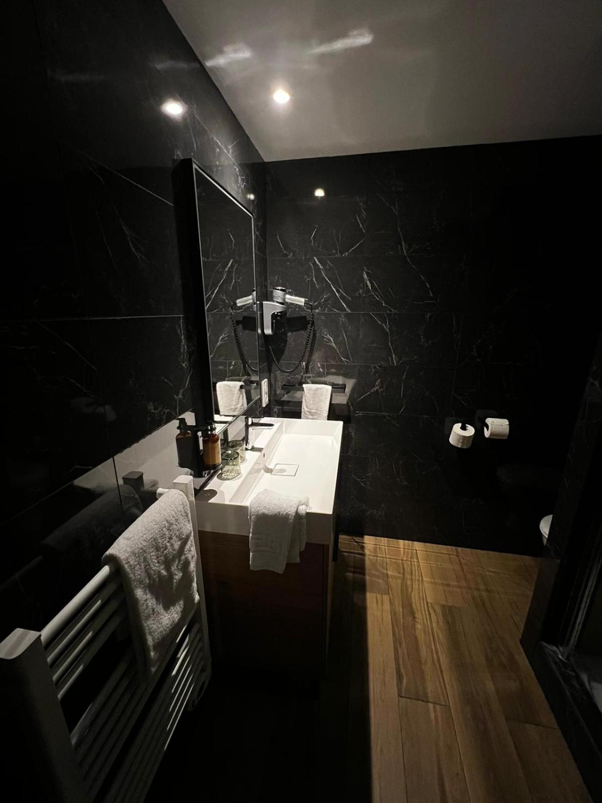 Hotel Saint-Julien อองเชร์ ห้อง รูปภาพ